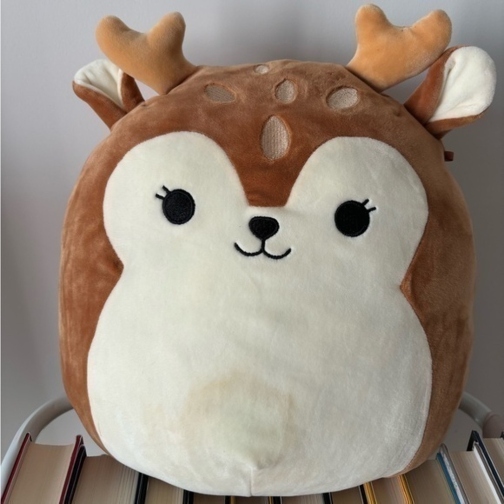 Dawn the fawn Squishmallow